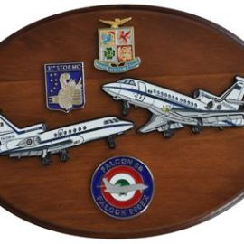 CREST IN METALLO SMALTATO A.M. AEREI FALCON 50 - FALCON 900EX