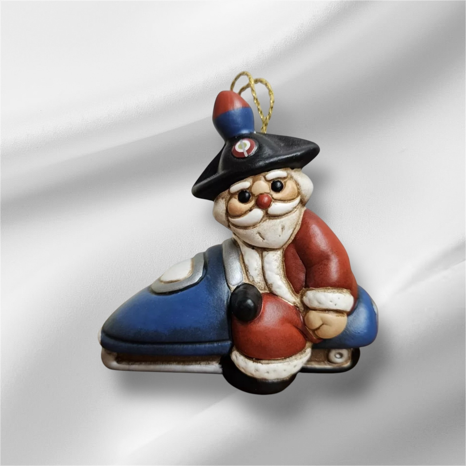 ADDOBBO CARABINIERI SU MOTOSLITTA THUN